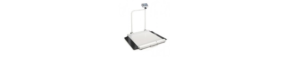 Básculas para silla de ruedas con dos rampas de acceso integradas para facilitar el acceso